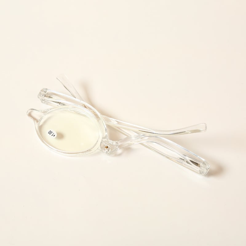 Magnifying Eye Makeup Tool with Precision Lens