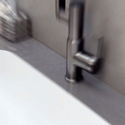 360° Swivel Kitchen Faucet with Temperature Display