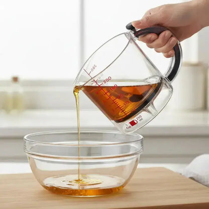 250ml Clear Measuring Cup with Markings