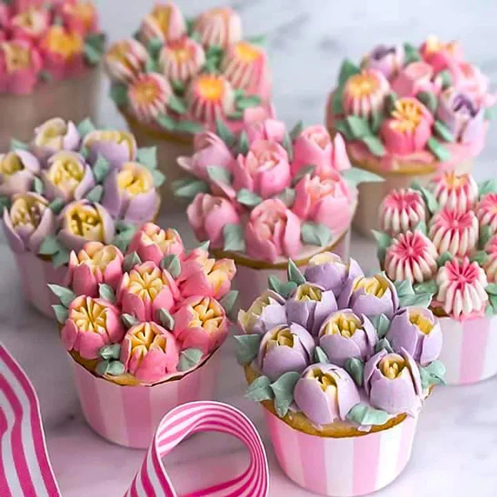 12-Piece Tulip Piping Tip Set with Silicone Bag
